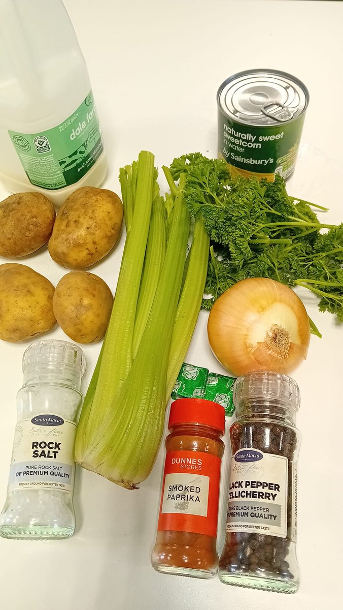 ally_foyle's tweet image. I made a Sweetcorn Chowder soup recently with the lovely ladies from 'Our Generation' group who meet on a Wednesday in the Rosemount Resource Centre.  #nutrition #cookingsession #activeaging #allyfoyle #olderpeople