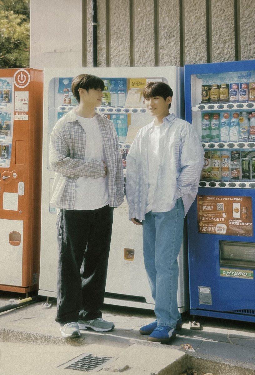 mydhnie's tweet photo. 대화하다가 찍힌 것 같은 사진 좋아 💬 https://t.co/rr2eoSHPpE