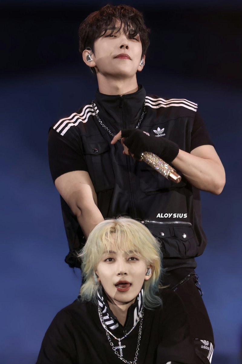 jihanhour's tweet photo. DAMN JIHAN! 🔥🥵 https://t.co/J5mhsCp2ym