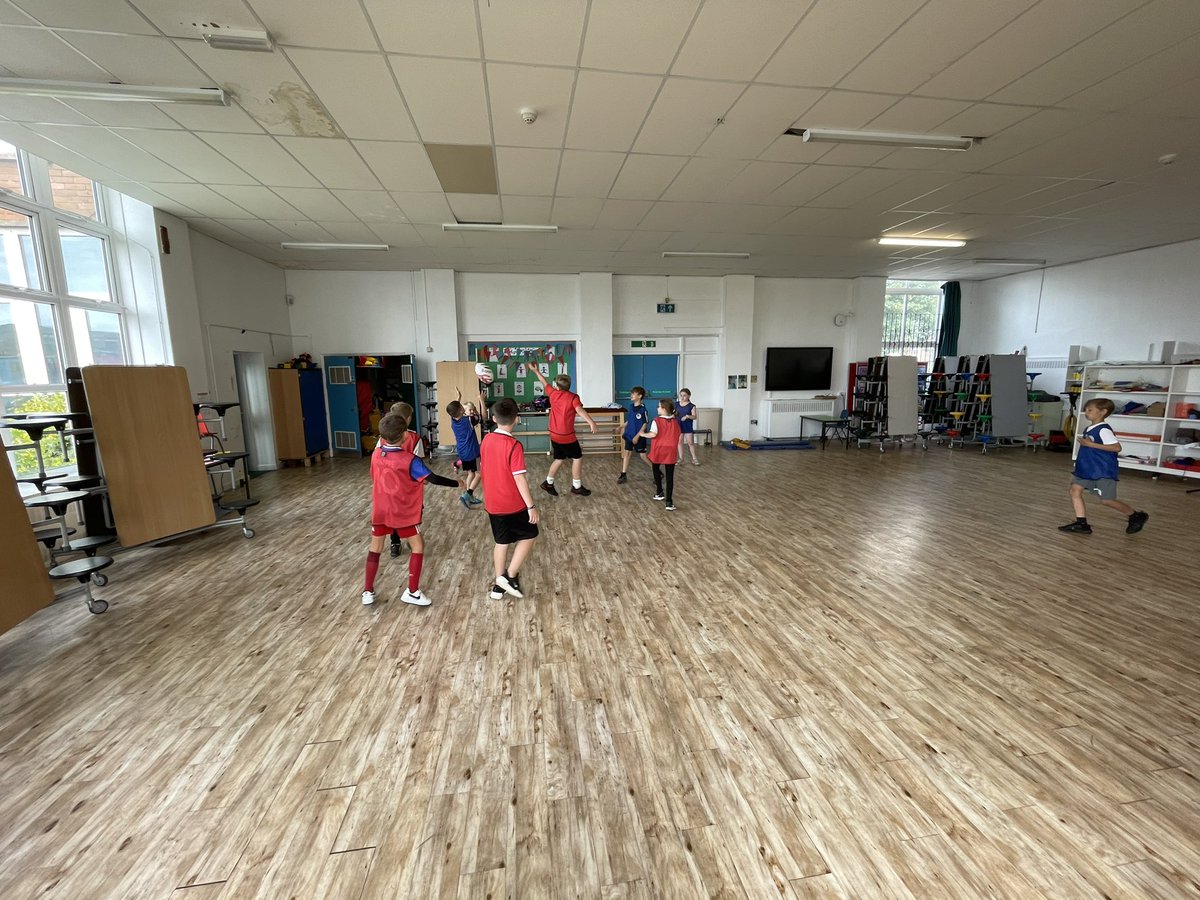 Another day, another food and fun camp, today at Ysgol Rhosafan. Weather didn’t stop the kids showing off their skills and with smiles on their faces. Great morning🔥