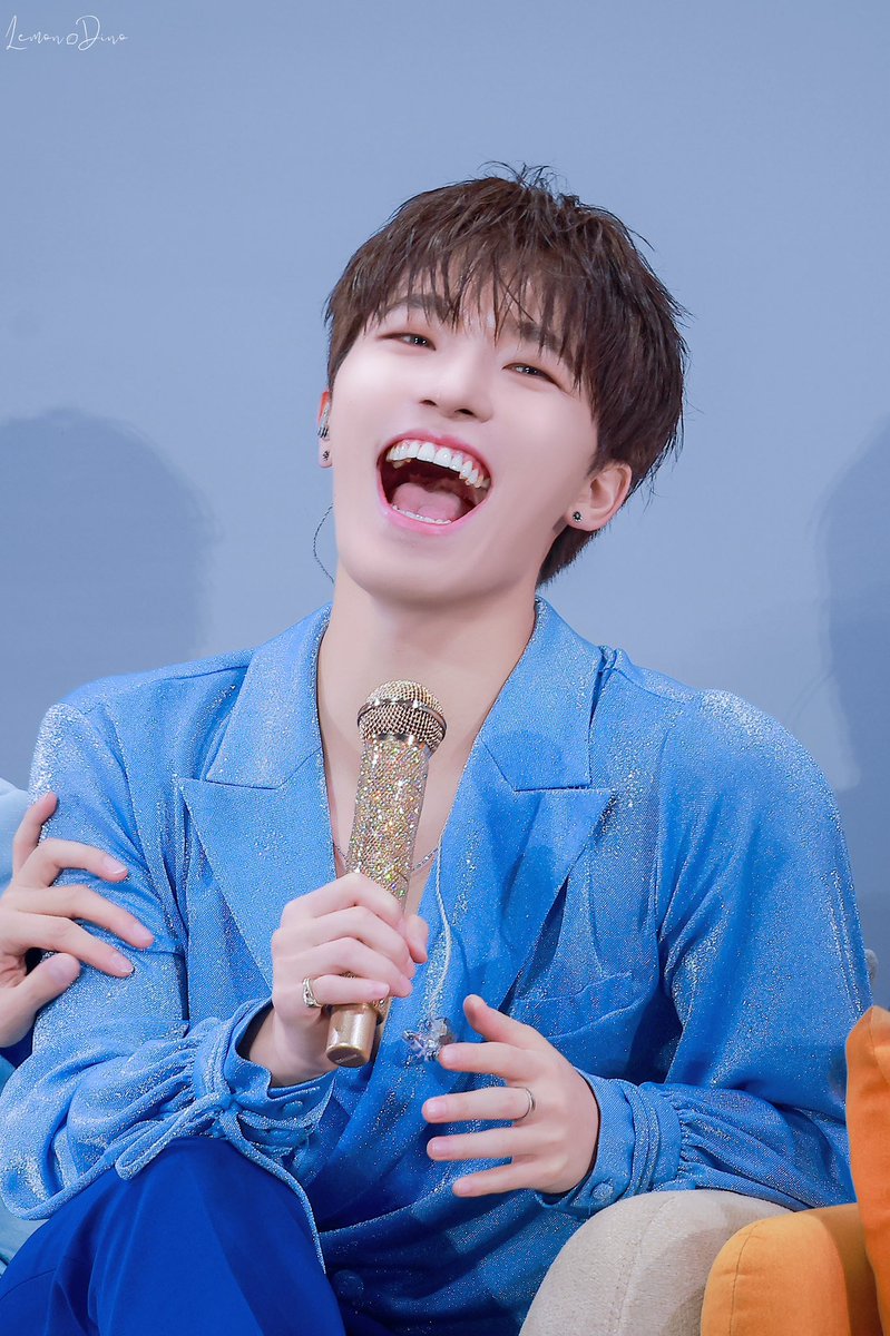 Lemon_Dino211's tweet photo. 240723 CARAT LAND

#세븐틴   #SEVENTEEN     
#디노 #이찬 #DINO #ディノ https://t.co/lHVsjqLa5b