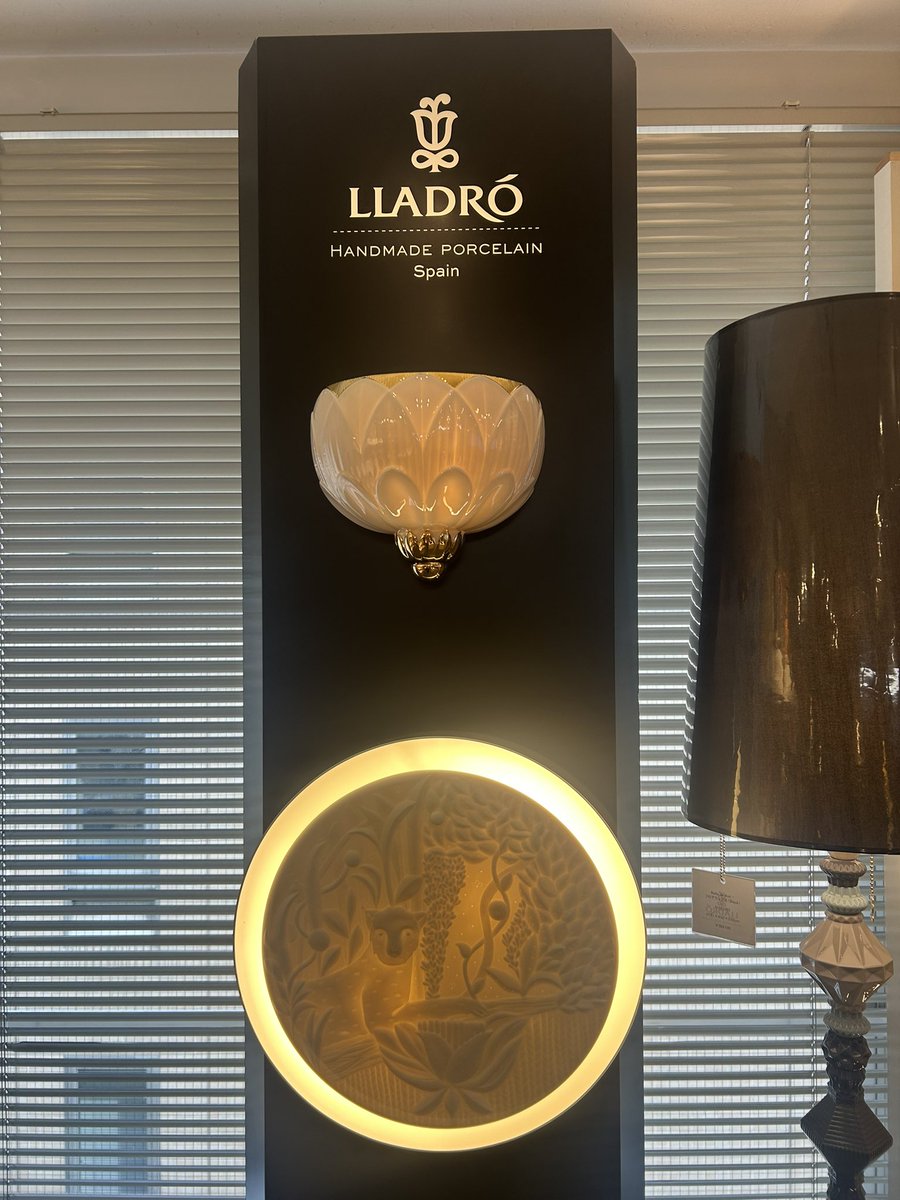 supeinclub's tweet image. ¡Maravilloso el showroom de @lladro en Ginza! #spanishdesign #lladro