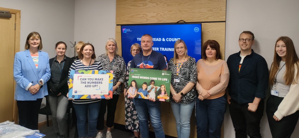 mulgrew_ciara's tweet image. Great to meet our new @bitcni #TimetoRead &amp;amp; #Time2Count #volunteers from @Economy_NI Looking forward to matching you with local primary schools as they return for the 24/25 academic year! #SupportingLocalSchools ❤️🫶🏻❤️