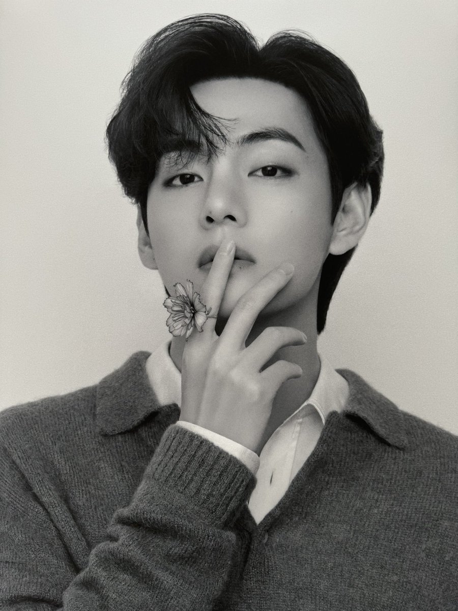 ALWAYS WITH KIM TAEHYUNG 
#태형이와_언제까지나_함께걸을게 
#태형아_보라해_사랑해 
#To_V #태형 
BORAHAE TAEHYUNG 
FOREVER WITH YOU TAEHYUNG 
WE LOVE YOU TAEHYUNG 
WE PURPLE YOU TAEHYUNG