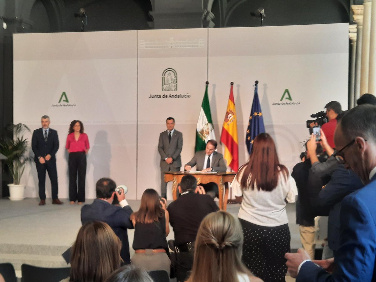 CEA (@ceaes_) on Twitter photo 💚 Desde #CEAcontigo celebramos el decisivo inicio de la tramitación de la Ley de #ParticipaciónInstitucional y el avance de #Andalucía en el desarrollo de su Estatuto de Autonomía 👏 Gracias a <a href="/AndaluciaJunta/">Junta de Andalucía</a> <a href="/InteriorJunta/">Consejería Presidencia, Interior, Diálogo Social</a> <a href="/ccooandalucia/">CCOO de Andalucía</a> <a href="/UGT_Andalucia/">UGT Andalucia</a> por su #Compromiso para 💚 Desde #CEAcontigo celebramos el decisivo inicio de la tramitación de la Ley de #ParticipaciónInstitucional y el avance de #Andalucía en el desarrollo de su Estatuto de Autonomía 👏 Gracias a <a href="/AndaluciaJunta/">Junta de Andalucía</a> <a href="/InteriorJunta/">Consejería Presidencia, Interior, Diálogo Social</a> <a href="/ccooandalucia/">CCOO de Andalucía</a> <a href="/UGT_Andalucia/">UGT Andalucia</a> por su #Compromiso para