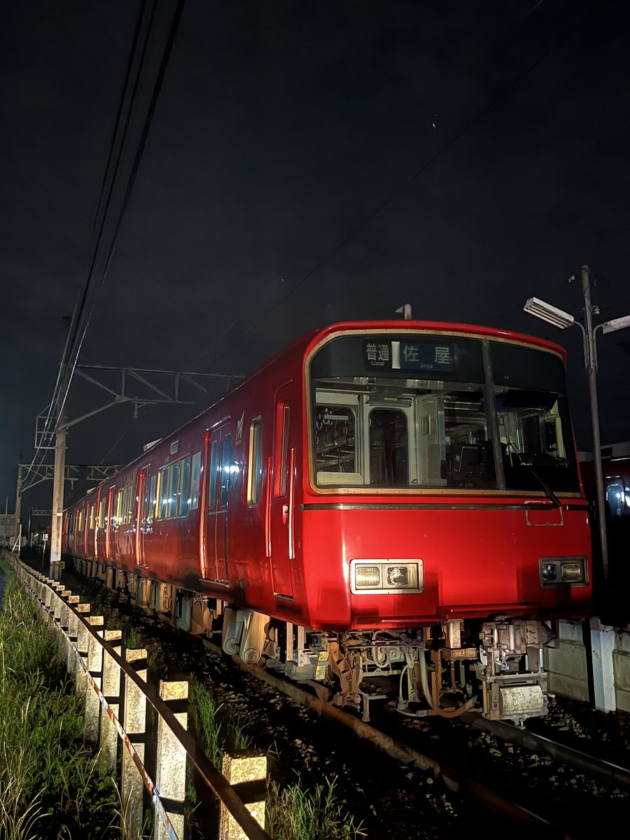 takkin_engine_d's tweet photo. 今夜の佐屋停泊は
6516F
ト6827F+6807Fキ
になります。
それぞれ、642列車普通伊奈行きと640G列車普通中部国際空港行きとなります🫡
#meiun
#6516F
#6827F
#6807F
#642列車
#640G列車 https://t.co/aivzuDh9Nq