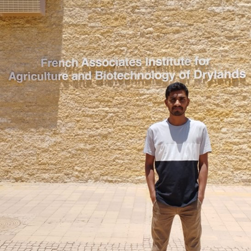 bestiu20's tweet photo. Presenting our star students Hemanth, Keerthana, Sanjana and Chethan who are scholars at @bengurionu in Israel. They study cutting-edge agricultural topics under leading professors & supervisors.
#BESTIU #Israel #BGUScholars #AgriTech #Agriculture
@bestiu20 @V_Rupa @lalbharat57 https://t.co/cpp5h4EqjA