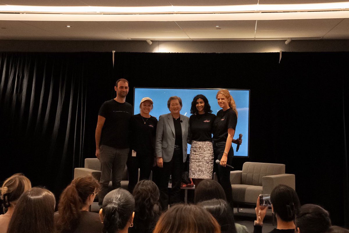 LisaSu's tweet photo. Great spending time with the @Tesla team talking about AI, leadership and more!   Proud to partner with such an amazing team!  Thanks for the invite! https://t.co/wQKBVhnc7M