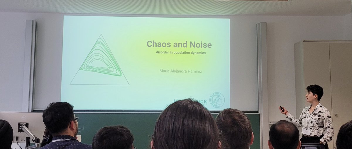 Amazing experience to share my research "Chaos and Noise: disorder in population dynamics" during #MMEE2024 <a href="/univienna/">Universität Wien</a> 👩‍🏫🌀🎲

A wonderful audience in a beautiful city #Vienna 
👥🏰🎡