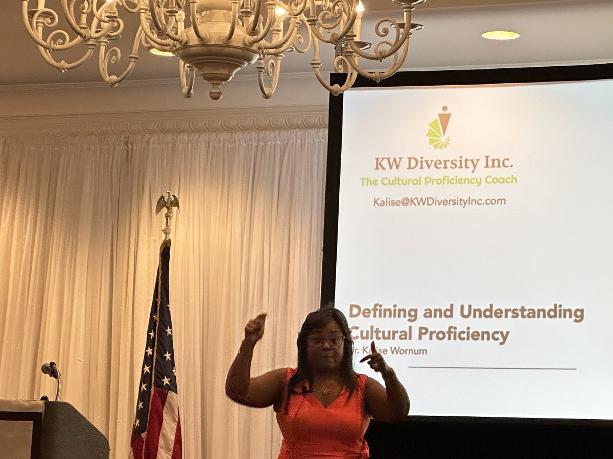 Nicole Bottomley tweet media