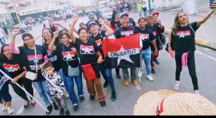 willdysml's tweet photo. Nada detendrá nuestro andar TUPAMARO, la conciencia crítica Revolucionaria va más allá de los intereses individuales de algunos que no entendieron nuestro proyecto, los TUPAMAROS seguiremos apoyando a Nicolás 💪🔴⚫ https://t.co/vC9MVWSRc1