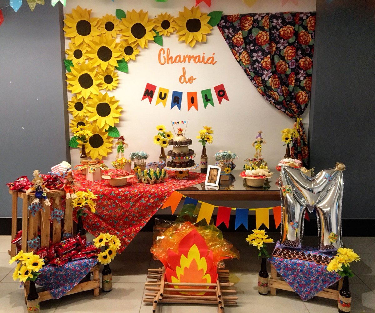 iFraldas's tweet photo. Ainda dá tempo de fazer o charraiá do seu bebê ✨

Faça do seu chá de bebê uma festa julhina com comidas, bebidas, brincadeiras, decorações e trajes típicos! 👶🌽🔥

A iFraldas te ajuda na tarefa de organização com inspirações, olha só: https://t.co/feFRigbmDM