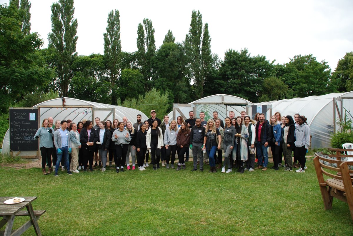 Over 100 colleagues from law firm Kennedys, swapped their desks for gardening gear at two Groundwork Northamptonshire projects🌱

Find out more about what they did here: northantslife.co.uk/planting-pruni…