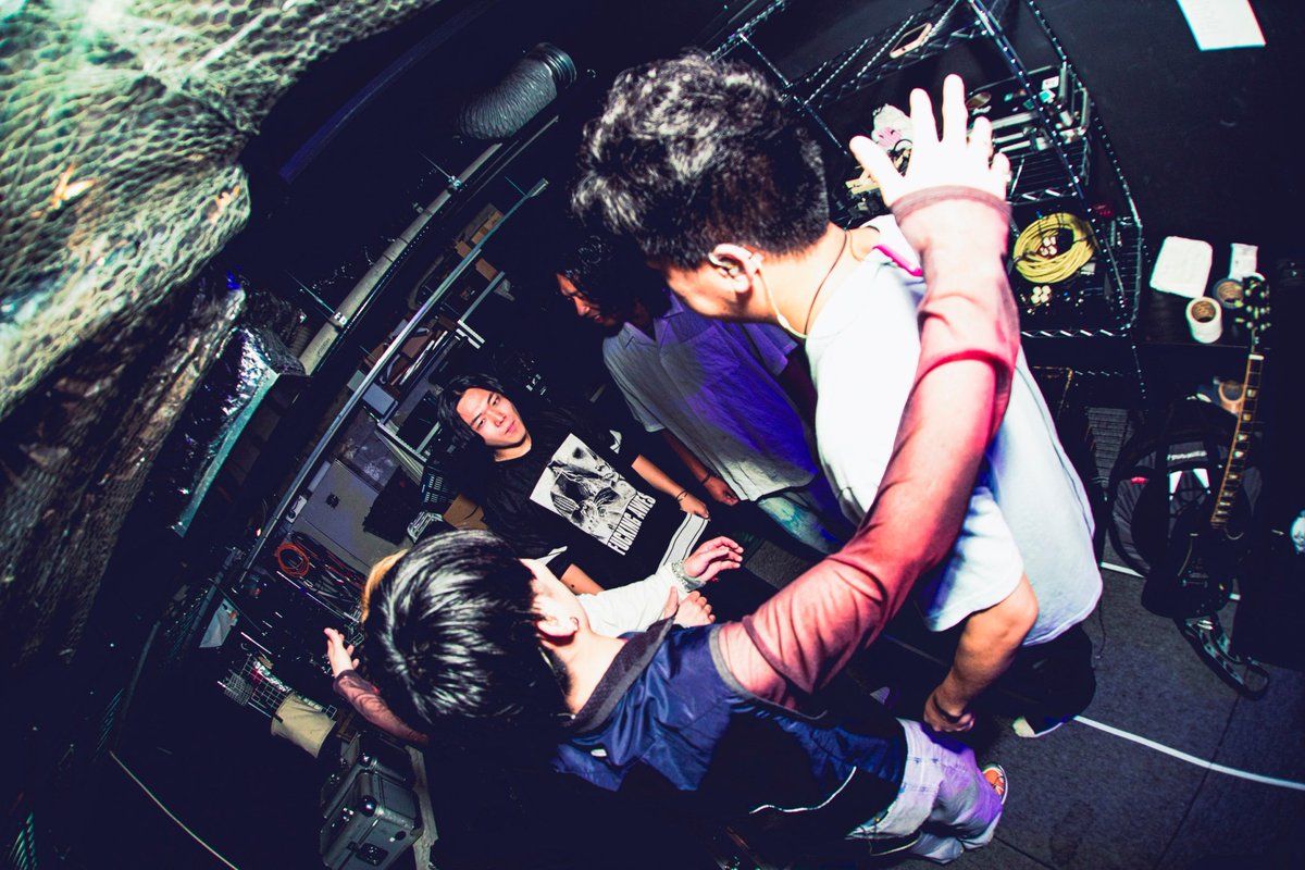 ayame_band's tweet photo. 2024.07.21(Sun)

"Kakkoiiは創れる"
@MAIROtweet 

お越しくださった皆様ありがとうございました‼︎🙇‍♂️
楽しい企画でした‼︎✌️

Photo by @blue_1231xxx https://t.co/CHxWbIIEpn
