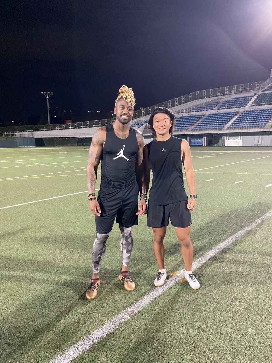 Had a great work tonight with <a href="/MarquetteKing/">Marquette King</a> , one of the best punter in NFL history.
Thank you for hosting this great opportunity here in Tokyo!