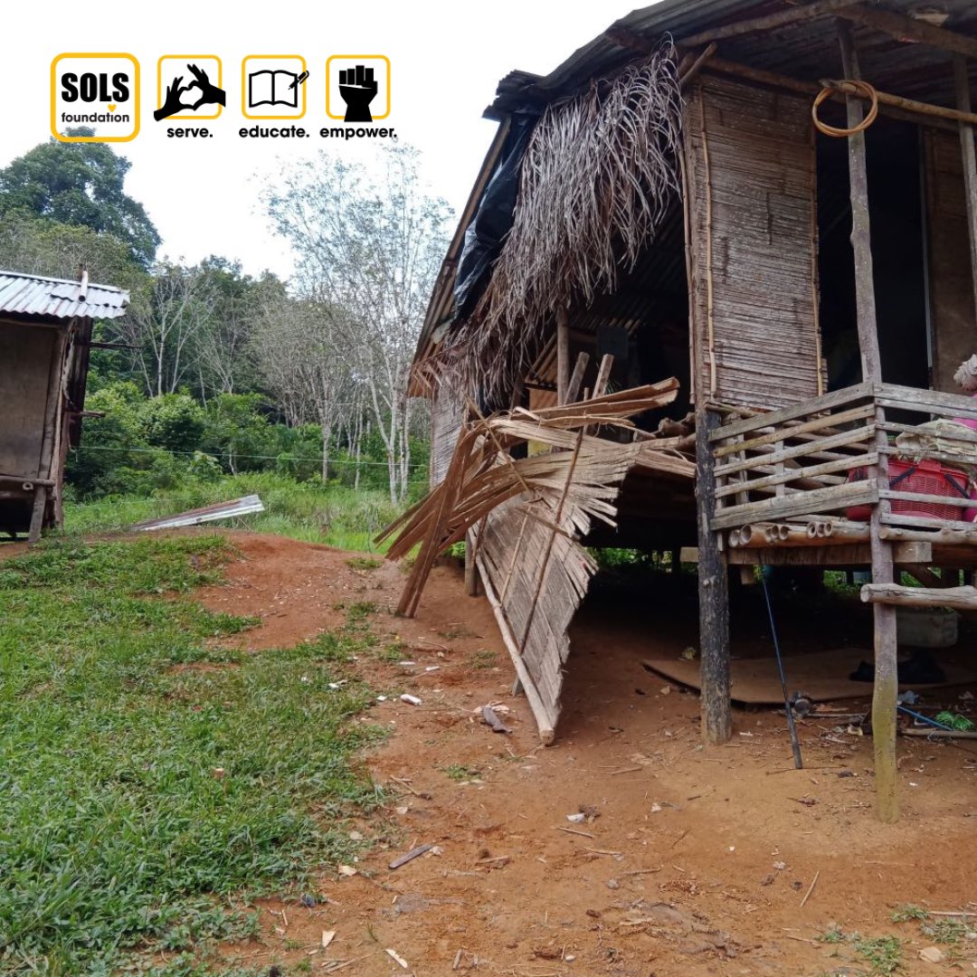 SOLS_Foundation's tweet photo. Ini adalah situasi rumah Lisa di kampungnya selepas kejadian 🐘 tersebut https://t.co/wJ3Vr5anuH
