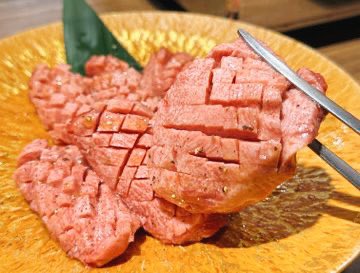 Riot_Ozin's tweet photo. 夏バテ気味やけどとりあえず肉あげとくわ https://t.co/fbOUz1xZ1E