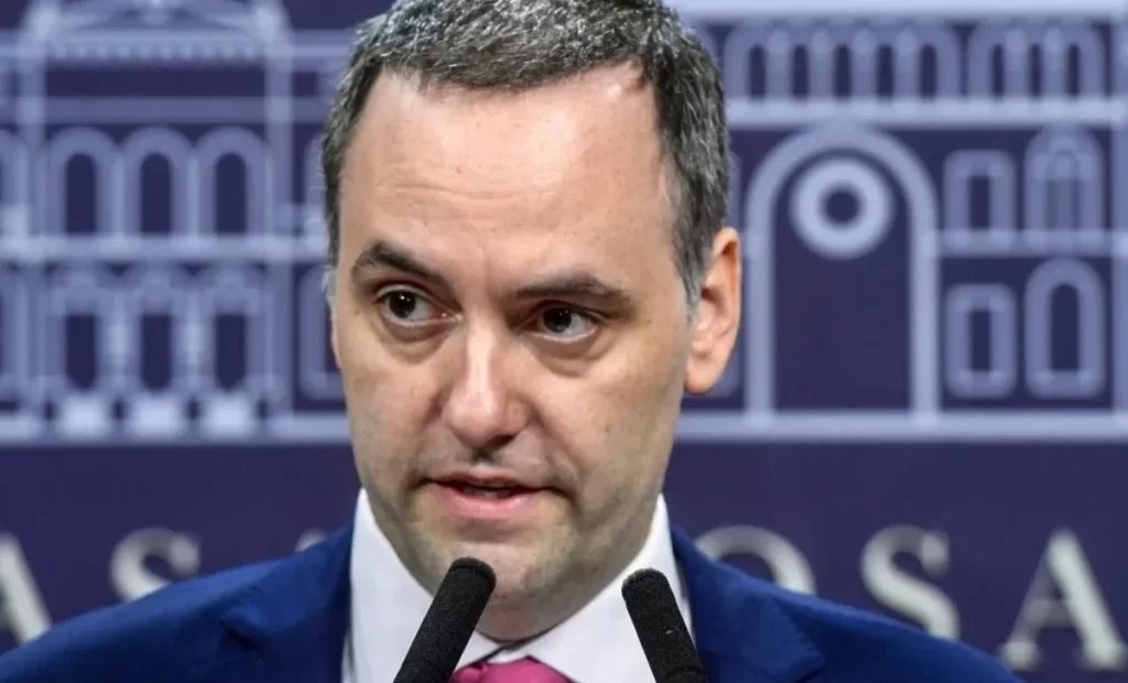 Manuel Adorni: “la relación con Misiones es bárbara”
misionesopina.com.ar/manuel-adorni-… <a href="/manueladorniOK/">Manuel Adorni</a> <a href="/AldiomeMisiones/">Aldiome</a> <a href="/guidoencina/">Guido Encina</a> <a href="/daricun/">Damián Cunale - Apenas un Periodista</a>