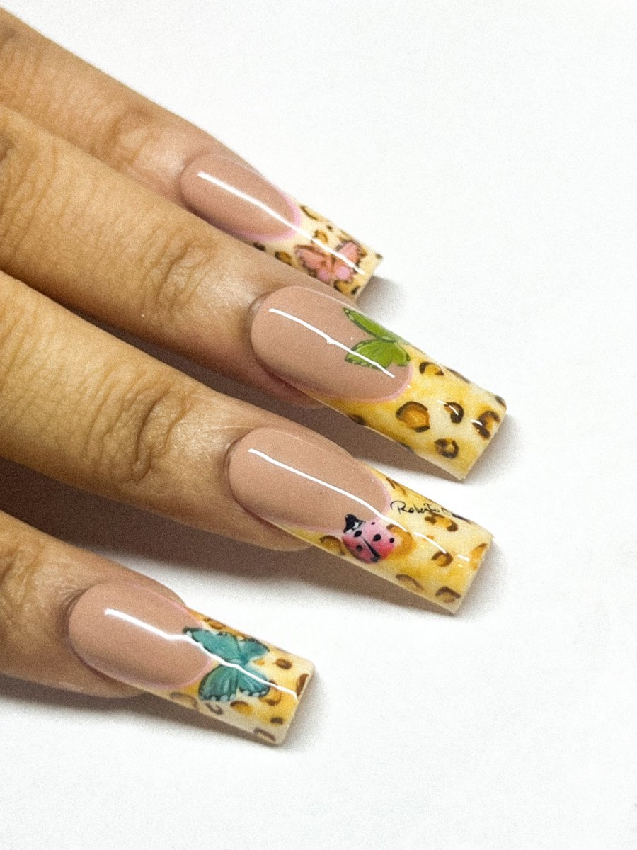 Victoria ♡ tweet media