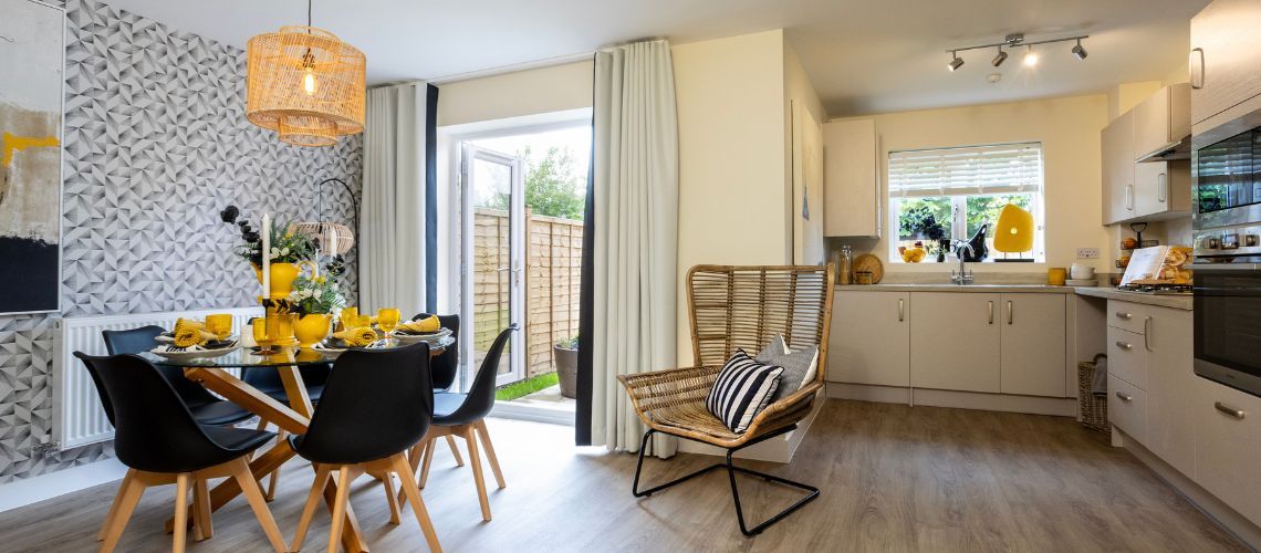 Hurry quick and reserve plot 6 to benefit from flooring throughout as well as a £5,000 mortgage contribution!

Available at Woodwinds, Warton, the stunning Ashmead offers 3-bedroom living and a wealth of space. 

Call 07841 605189 for more information

buff.ly/3yg4xGx