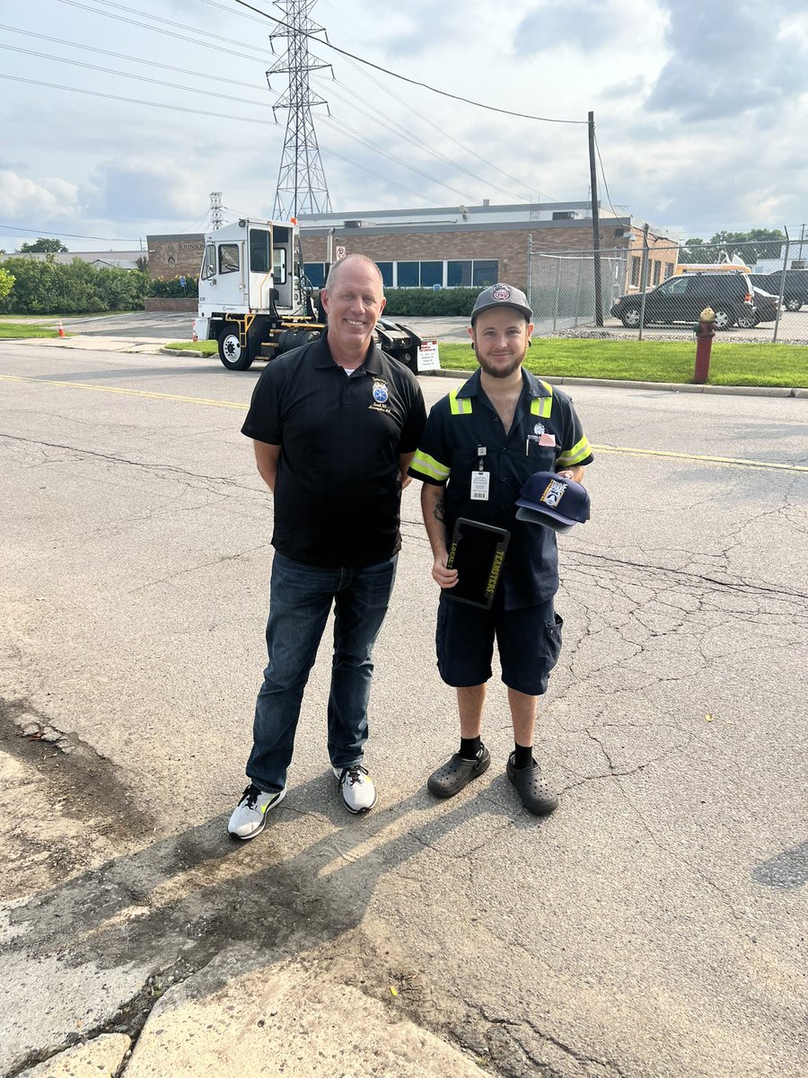 Teamsters792's tweet photo. Yesterday, President Roers and Steward Mike Gatlin teamed up to talk with the membership at Johnson Brothers about the importance of the Teamsters DRIVE program, and how their contributions make a difference.

Also, a big congratulations to our newest member, Stevie Griffin! https://t.co/xCYZoOROi4