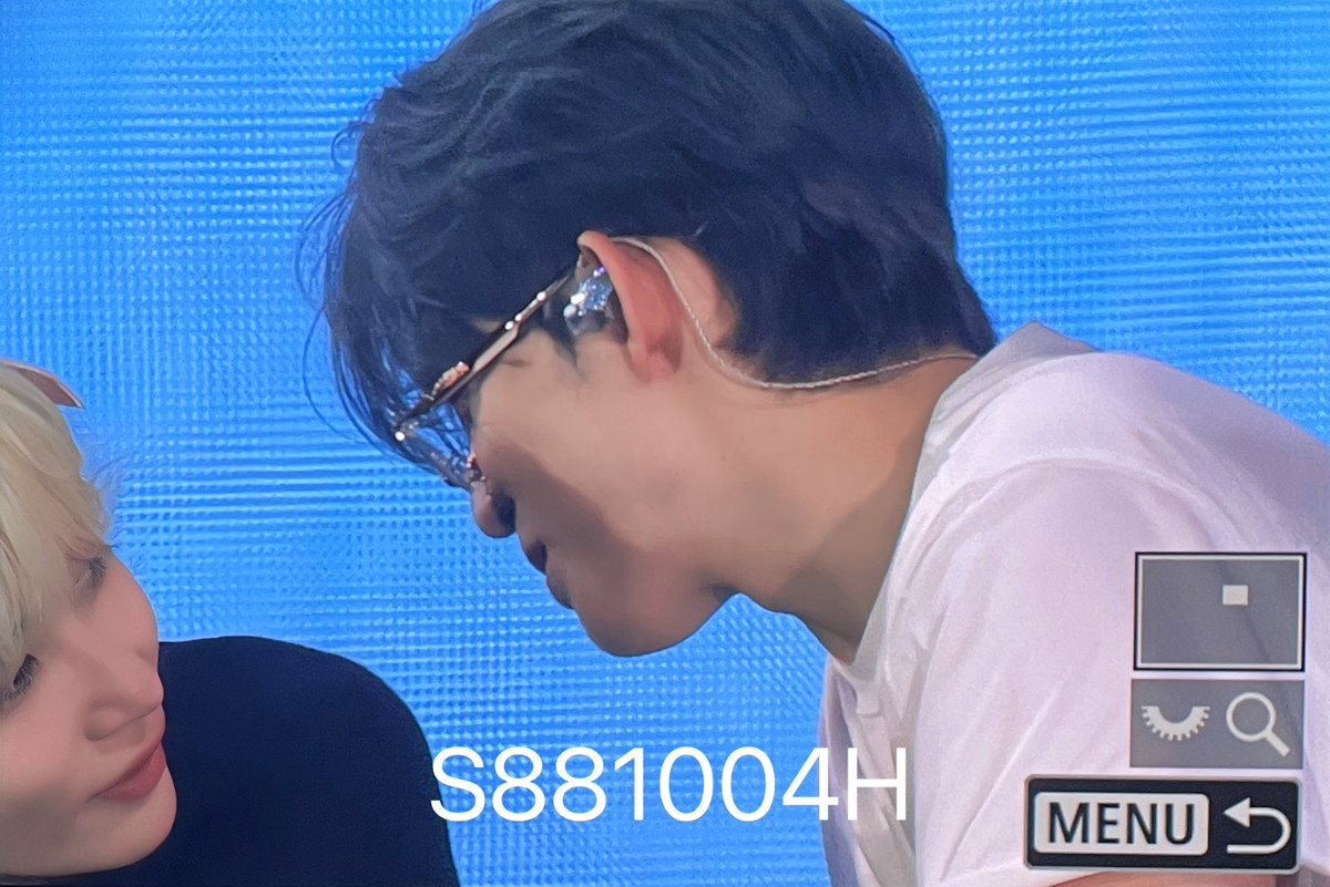 s881004h's tweet image. 240724 Caratland Day 2 👄 #SEVENTEEN #세븐틴 #에스쿱스 #승철 #SCOUPS #JEONGHAN #정한 @pledis_17