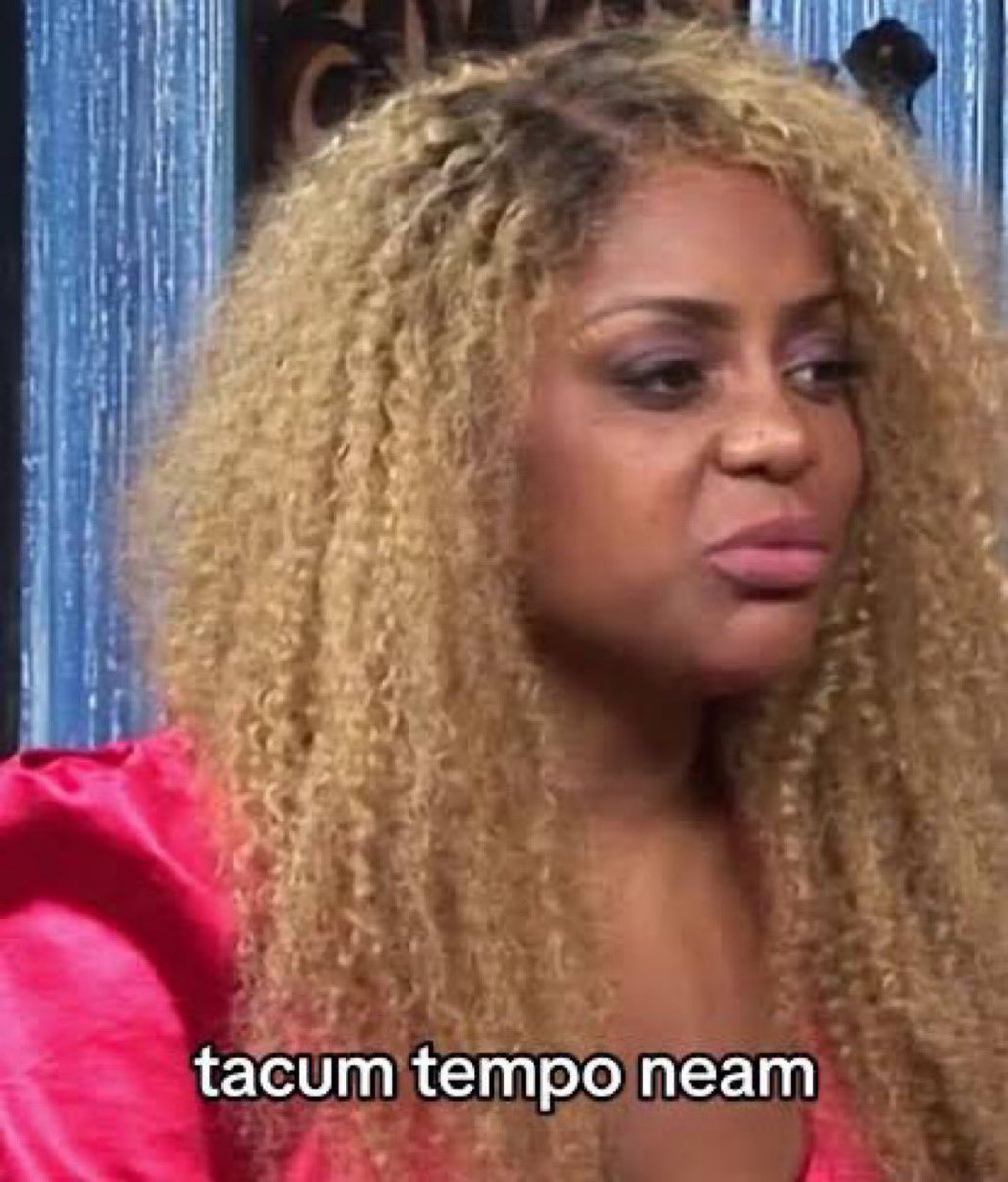 queria agradecer a mim mesmo por sempre se antecipar, inclusive achando que era hj a consulta que eu tenho amanhã 👏🏾👏🏾👏🏾