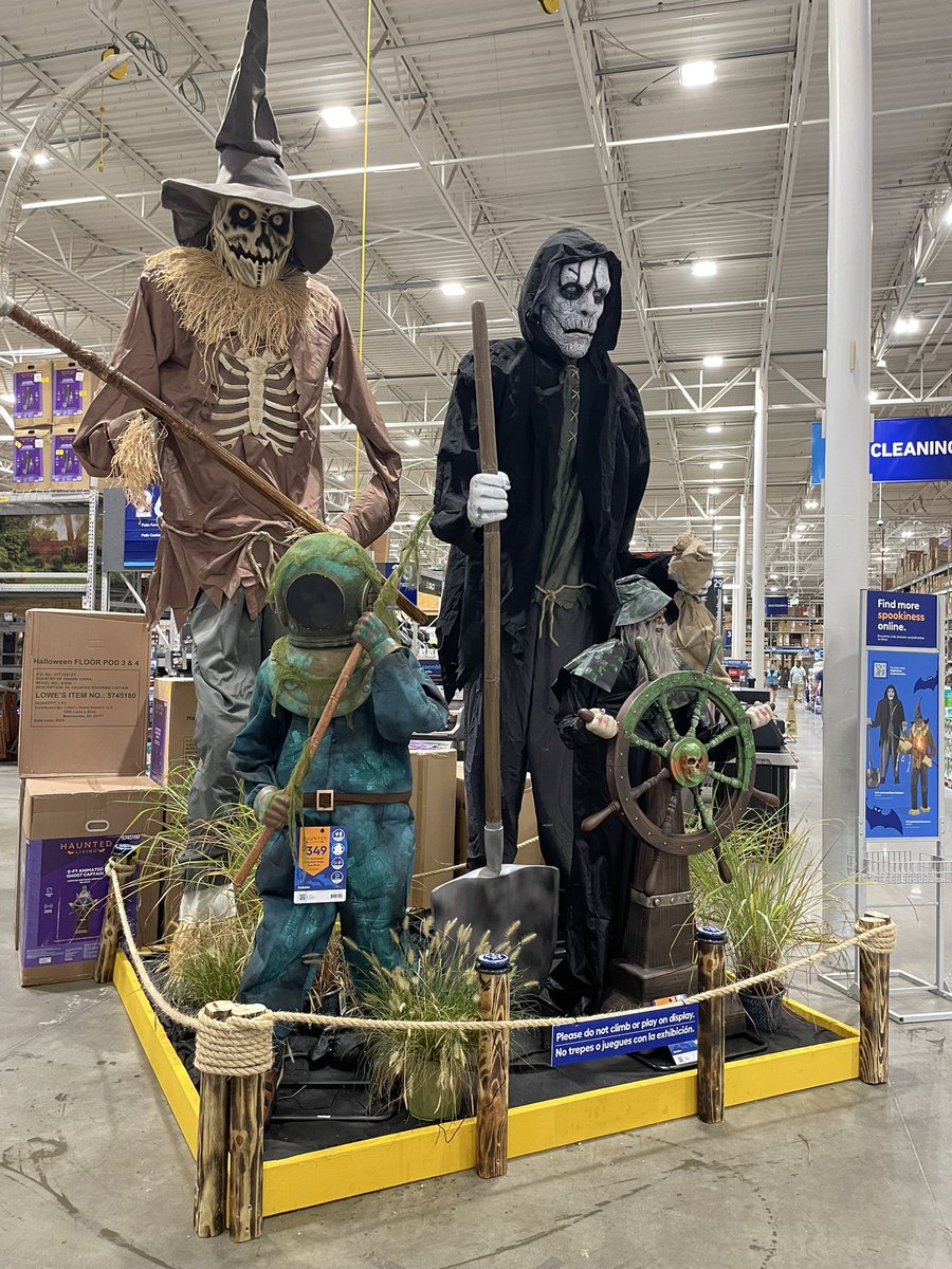 Getting ready for the Halloween season in LOWE’S 691 White Marsh- stop by when your in the area to take a sneak peek into the upcoming Halloween Season. <a href="/BlueBoxR1/">@BlueBoxR1</a> <a href="/AaronRa06873995/">Aaron Randolph III</a> <a href="/bcscott33/">Brian Scott</a> <a href="/DCT0813MD/">Dante Thomas</a> #R1MSTROCKS
<a href="/MYoungsonLowes/">Michael Youngson</a>