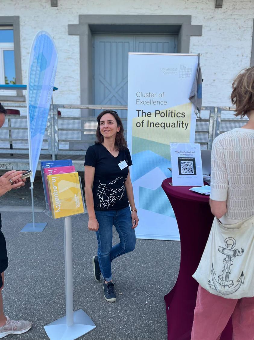 Universität Konstanz (@unikonstanz) on Twitter photo Last Thursday, scientists from the #UniKonstanz Clusters of Excellence <a href="/CBehav/">Centre for the Adv Study of Collective Behaviour</a> + <a href="/EXCInequality/">Politics of Inequality</a> answered questions of the @Stadt_Konstanz citizens on the big issues of our time at "Exzellenz gefragt!". The citizens' dialog was supported by forum.konstanz: t1p.de/o0ksj Last Thursday, scientists from the #UniKonstanz Clusters of Excellence <a href="/CBehav/">Centre for the Adv Study of Collective Behaviour</a> + <a href="/EXCInequality/">Politics of Inequality</a> answered questions of the @Stadt_Konstanz citizens on the big issues of our time at "Exzellenz gefragt!". The citizens' dialog was supported by forum.konstanz: t1p.de/o0ksj