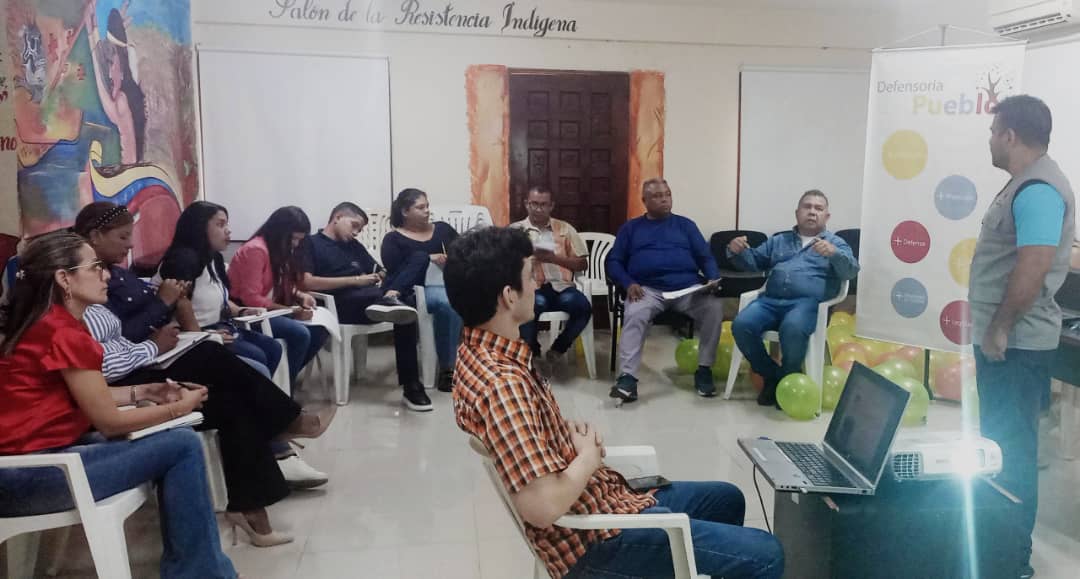 CNE imparte taller de capacitación al personal de la Defensoría del Pueblo que se estará desplegando en los diferentes centros de votación este 28 de julio, está formación estuvo a cargo del Técnico Electoral José Delgado.