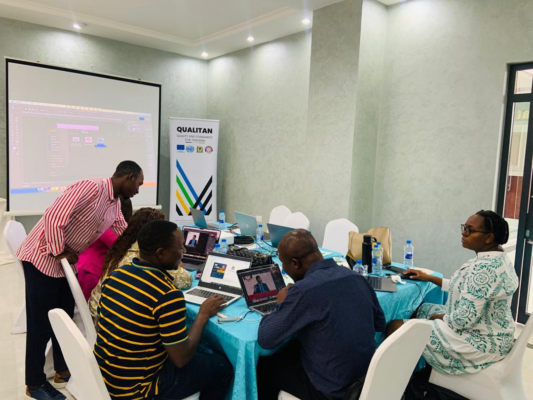 qualitantz's tweet photo. Training for @TBS_Tanzania PR & Marketing Team on Digital Communications focusing on Graphic Designing & Video Editing. This training will enhance their skills in designing appealing visuals for awareness campaigns & outreach efforts for MSMEs.
@EUinTZ
#DigitalSkills #Comms4Dev https://t.co/hcNPJHsZon