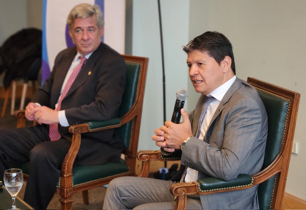 AGUA, TIERRA Y PRODUCCIÓN: COMPROMISO DE LOS JÓVENES 🤝 

Con la participación del presidente de #CAME, <a href="/AlfredoGZChaco/">Alfredo González</a>, y del titular de la <a href="/SociedadRural/">Sociedad Rural Argentina</a>, <a href="/NicolasPinoSRA/">Nicolás Pino</a>, se realiza en el marco de la #ExpoRural24, un encuentro organizado por <a href="/AteneoSRA/">Ateneo SRA</a> junto a <a href="/camejoven/">CAME Joven</a>,