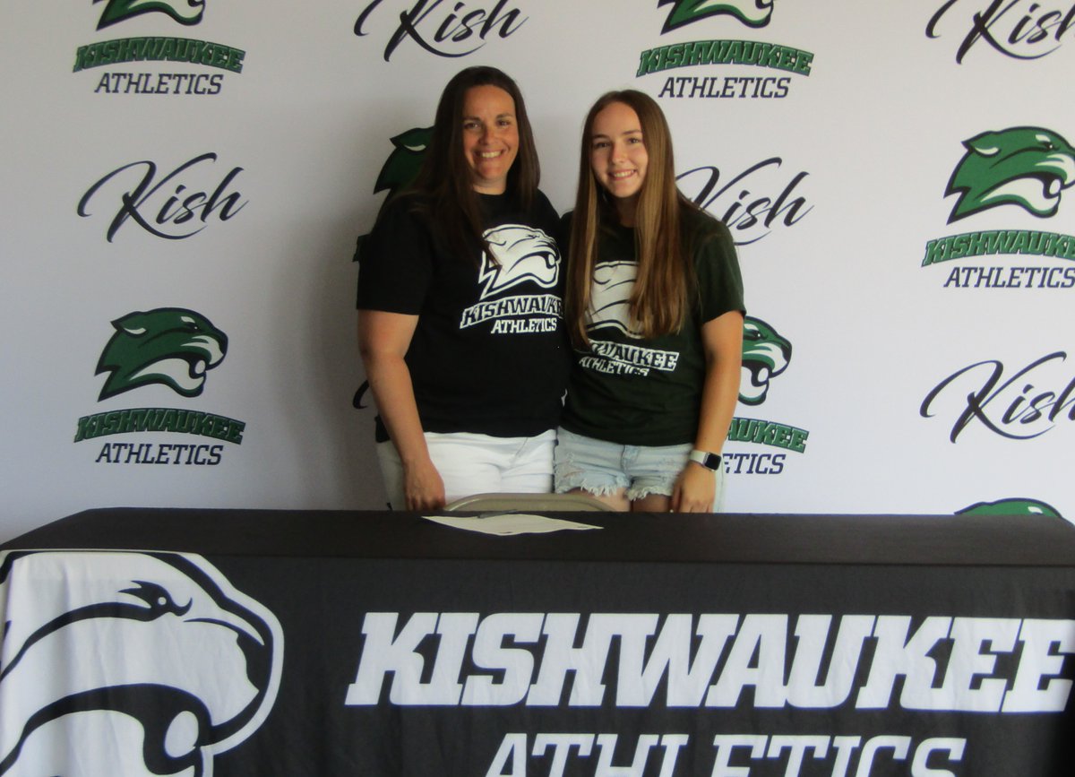 kougarathletics's tweet photo. Signing update✍️ - Excited to announce another 2024 recruit commitment ... welcome to the softball program and Kougars Athletics Family !! - Lillie Gebel, Stillman Valley HS #KishFam 🥎 https://t.co/GdHIkJR1n6