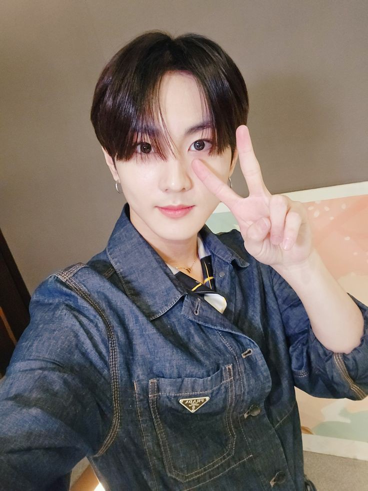 𝐸RICK. tweet media