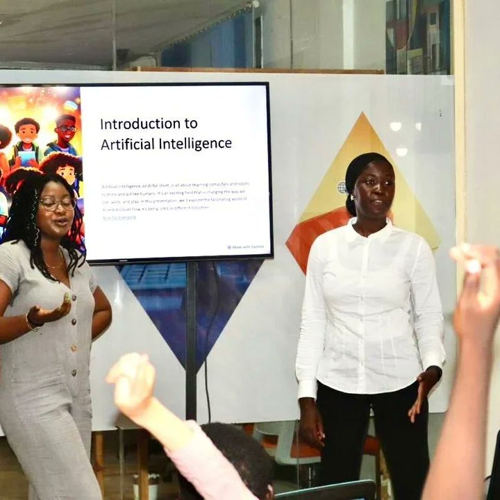 cube4stem's tweet photo. We had an amazing time yesterday at the @ThehubG summer camp! Kids aged 5-14 were introduced to the fascinating world of AI during a collaborative session with @WomenTechmakers & our Co-Founder, @locdtee, who is also a Women Techmakers Ambassador
#AI #TechTeusday #CUBE4STEM https://t.co/0QKKdf9wLU
