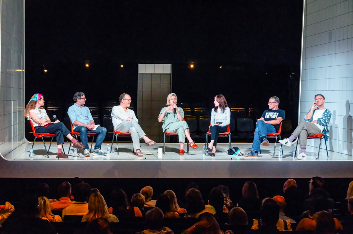PeoplePlaces&Things (@pptonstage) on Twitter photo Thank you to the wonderful panel for last night’s post-show discussion at #PPTOnStage
Associate Director Molly Stacey led the conversation with Denise Gough, Duncan Macmillan, @forwardtrust, <a href="/WordsMatter_/">Words Matter</a> and <a href="/OutsideTheatre/">Outside Edge Theatre Company</a> Thank you to the wonderful panel for last night’s post-show discussion at #PPTOnStage
Associate Director Molly Stacey led the conversation with Denise Gough, Duncan Macmillan, @forwardtrust, <a href="/WordsMatter_/">Words Matter</a> and <a href="/OutsideTheatre/">Outside Edge Theatre Company</a>