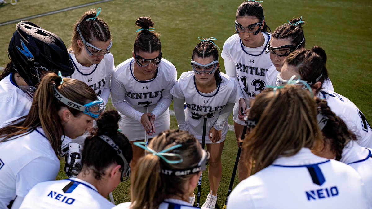 Nine players from the Falcons women's lacrosse team were named to IWLCA Academic Honor Roll!

📰 shorturl.at/awEqg