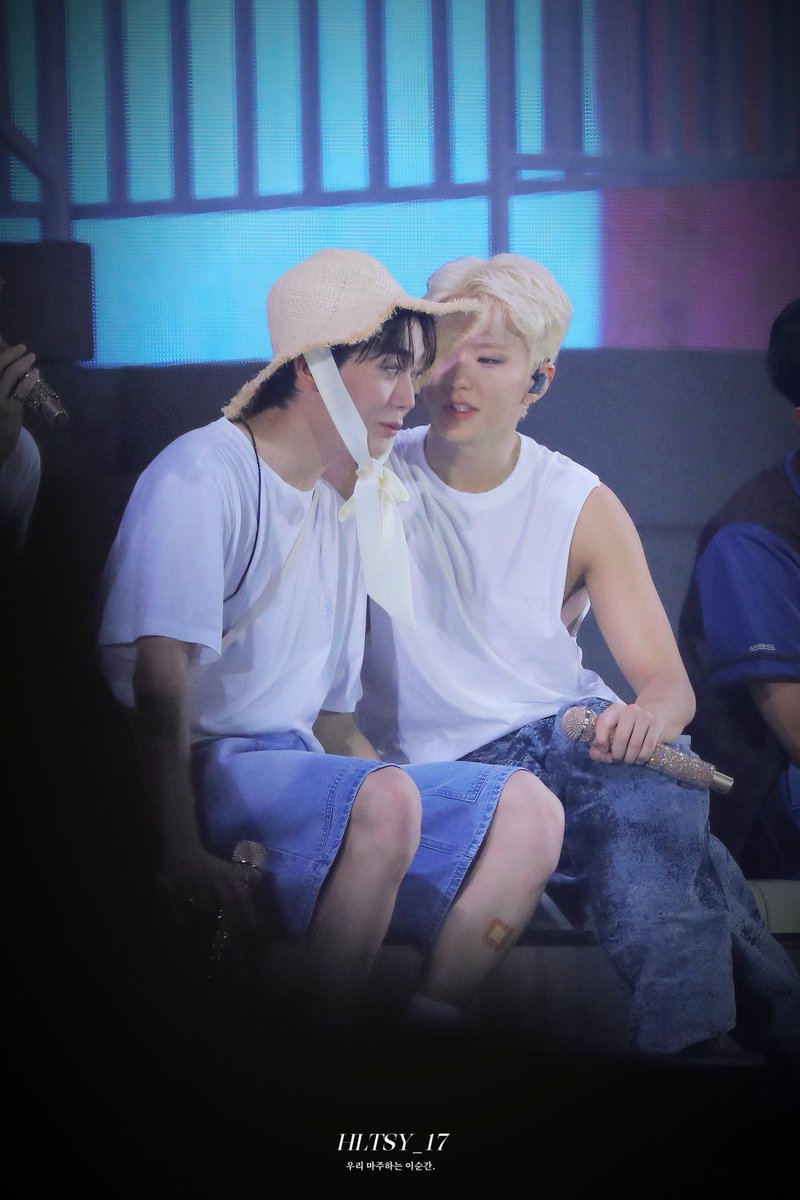 HLTSY_17's tweet photo. 240724
CaratLand D2 HQ 
-
 녕이관이💓🐯🐻
-
#호시 #HOSHI 
#승관 #SEUNGKWAN
#세븐틴 #SEVENTEEN
@pledis_17 https://t.co/9Dx212BHpL