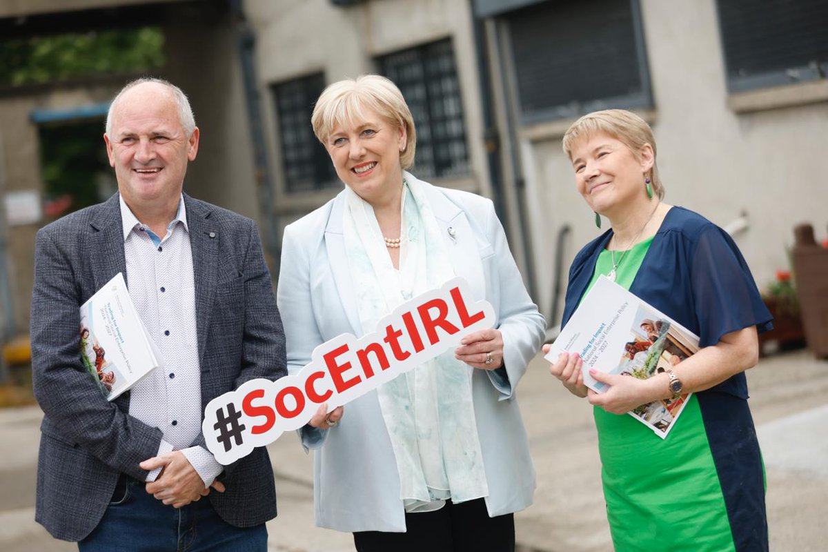 Minister <a href="/HHumphreysFG/">Heather Humphreys</a> launches ‘Trading for Impact 2024-2027’ -Ireland’s National Social Enterprise Policy

More: loom.ly/oJQvxUQ

#SocEntIRL

<a href="/FoodCloud/">FoodCloud</a> <a href="/innercityenter/">InnerCityEnterprise</a> <a href="/giyireland/">GIY</a> <a href="/thrift_ify/">Thriftify</a> <a href="/VantasticIre/">Vantastic</a> @voluntireland  <a href="/PhilanthropyIE/">Philanthropy Ireland</a> <a href="/RehabIreland/">Rehab Ireland</a> <a href="/Rethink_Ireland/">Rethink Ireland</a>
