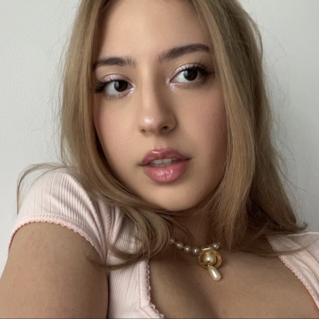 httpsnari's tweet image. naribin 🤍ྀི 

#SSD #StaySelcaDay #CHANGBIN #창빈 #skz #StrayKids #스트레이키즈