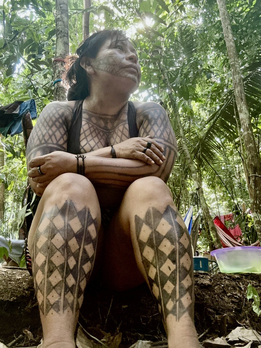 Amo que faço com as mulheres,crianças,caciques e os guerreiros,as vezes penso como assim dizem que somos pobre🤔já que eles criam leis pra tomar o nosso território
PEC48 NÃO,respeite a constituição e deixe nós em paz