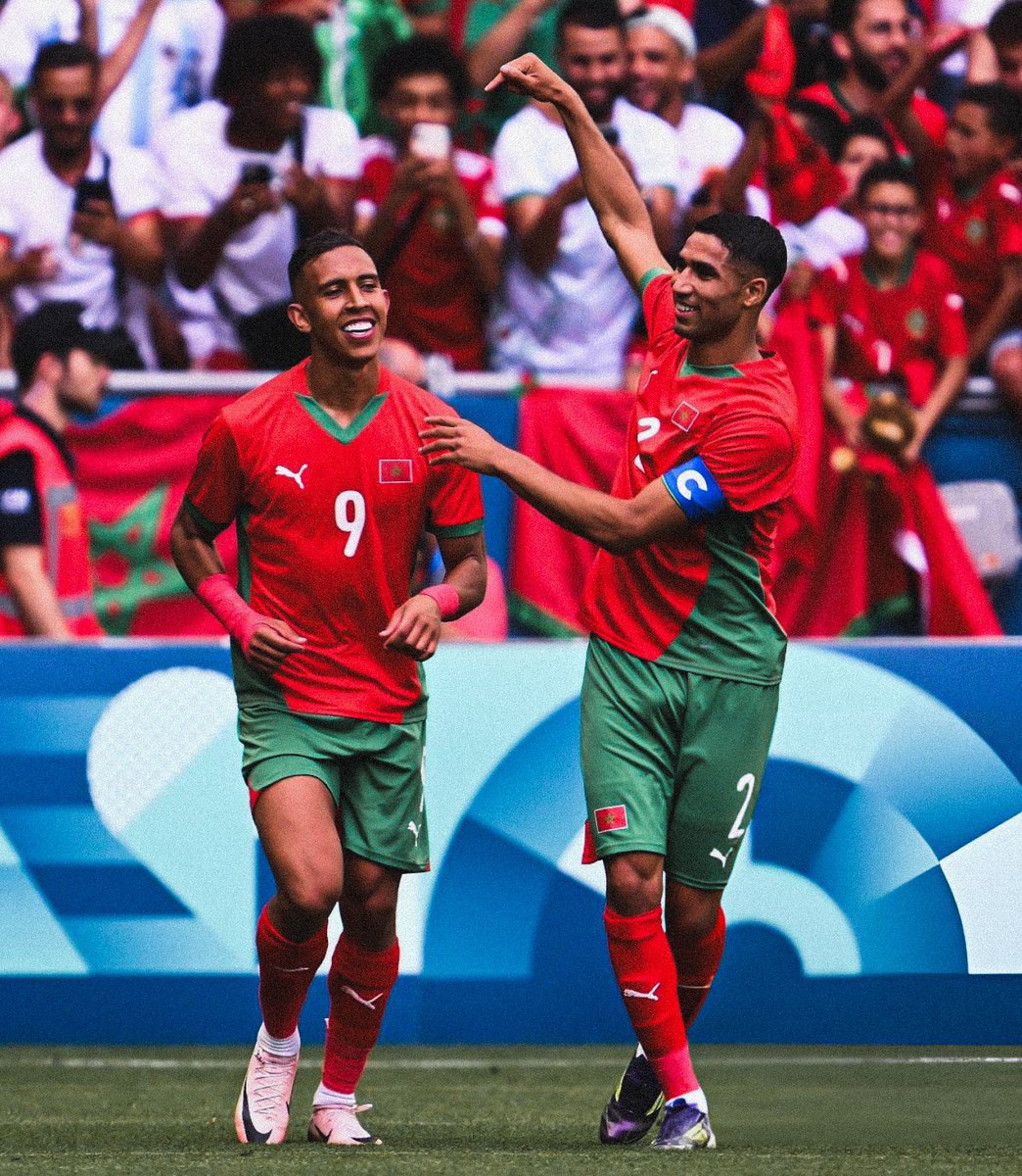 ActuFootAfrique's tweet photo. La meilleure équipe sur le terrain était marocaine. 🇲🇦🤷🏽‍♂️ https://t.co/DG4tpAe9eE