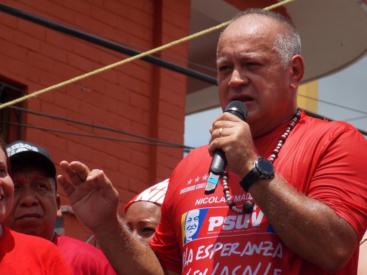 ¡El pueblo de Delta Amacuro una vez más recibió al vicepresidente del #Psuv <a href="/dcabellor/">Diosdado Cabello R</a>, con el propósito de movilizarnos por las calles de Tucupita en apoyo a nuestro Gallo Nico! 

¡Rumbo a la Victoria Perfecta de Venezuela este 28 Julio. A mi Gallo le voy! 

#CunaDeLibertadores