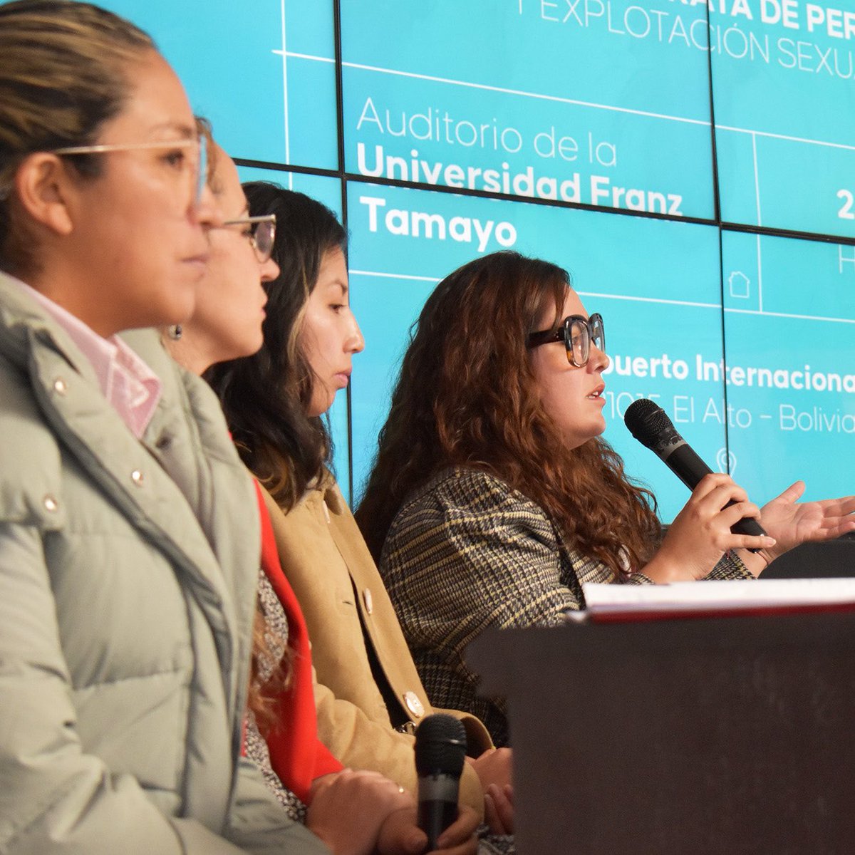 Today we hosted an international forum to raise awareness about human trafficking. We heard from organizations working to fight trafficking worldwide and a panel of survivors who shared their stories and experience with Project Suma. 

#TrataDePersonas #unifranz