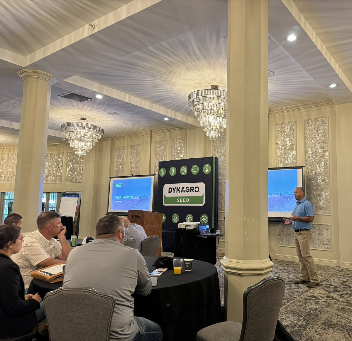 John McKenzie tweet media