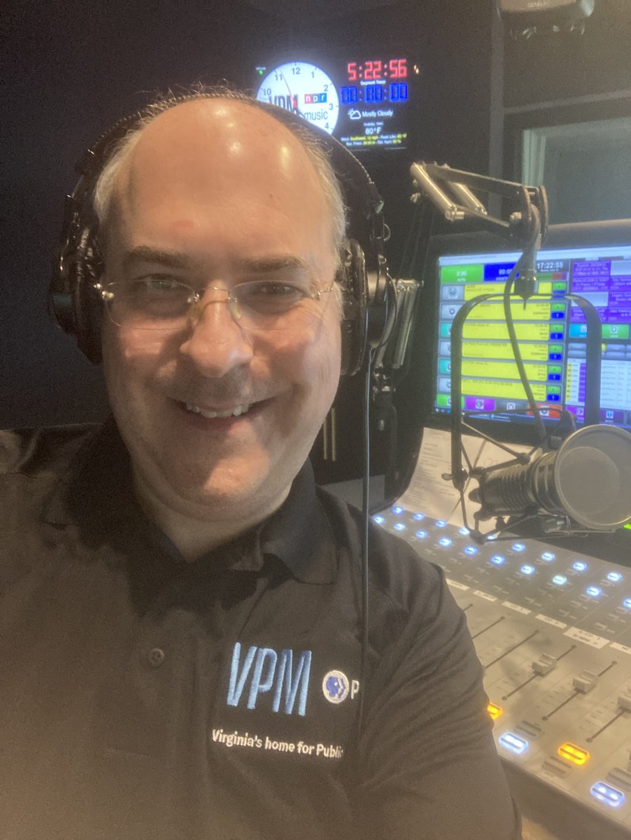 Greetings from the <a href="/myVPM/">VPM</a> Music studio!  I'm so thankful for my wonderful listeners each day &amp; humbled by the nomination for "Best Local Afternoon Radio Show" in the <a href="/RTDNEWS/">Richmond Times-Dispatch</a>.  To support the show, place your vote by clicking on the entertainment category.
richmond.com/exclusive/read…