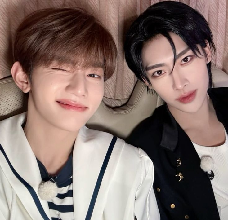 ZB1_ARISTOCATZ's tweet photo. 💌 happy birthday hao 🥳 i hope you have a magnificent day full of happiness and joy ✨ wishing you all the best today and everyday my lovely hao hao 🥹🩷

CROWN PRINCE ZHANG HAO DAY
#OurShiningCenterZhangHao 
#우리의_여름하늘_하오의_날 
#大陆奇迹宇宙center章昊生日快乐 https://t.co/AnHpCm2MCb