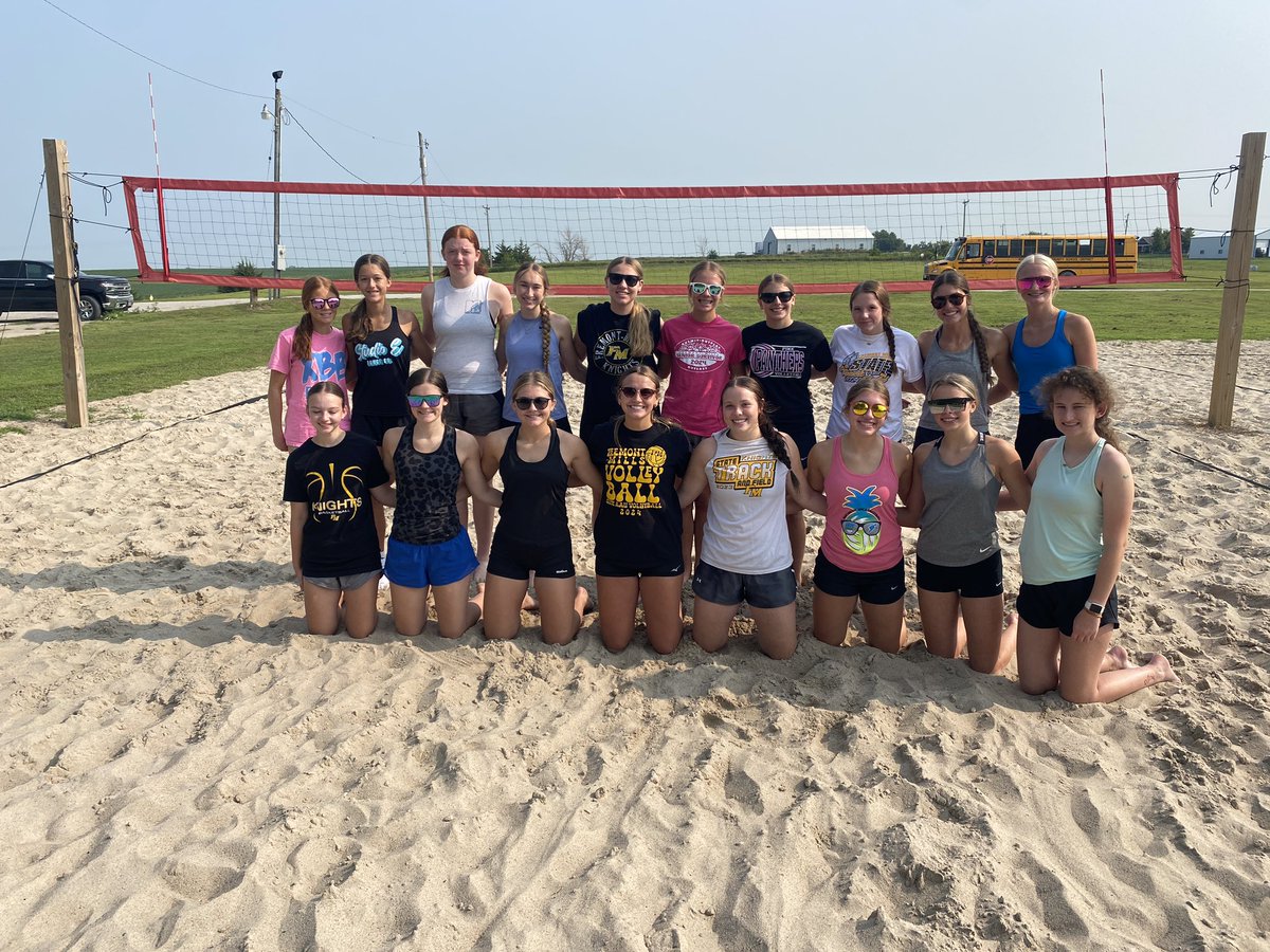 FMVolleyball tweet media