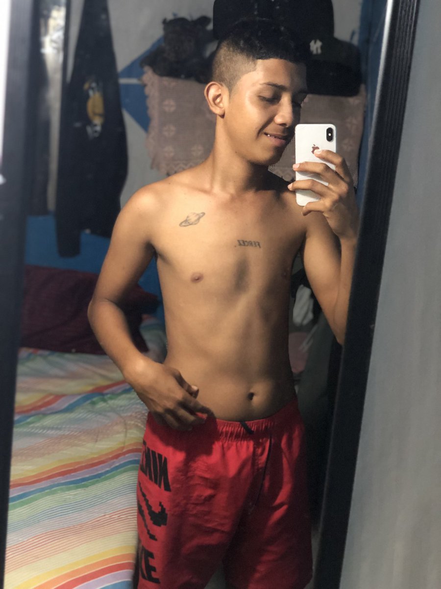 TainYeferzon's tweet photo. Amos aprobar 🙃 https://t.co/Uh74Frd9gs