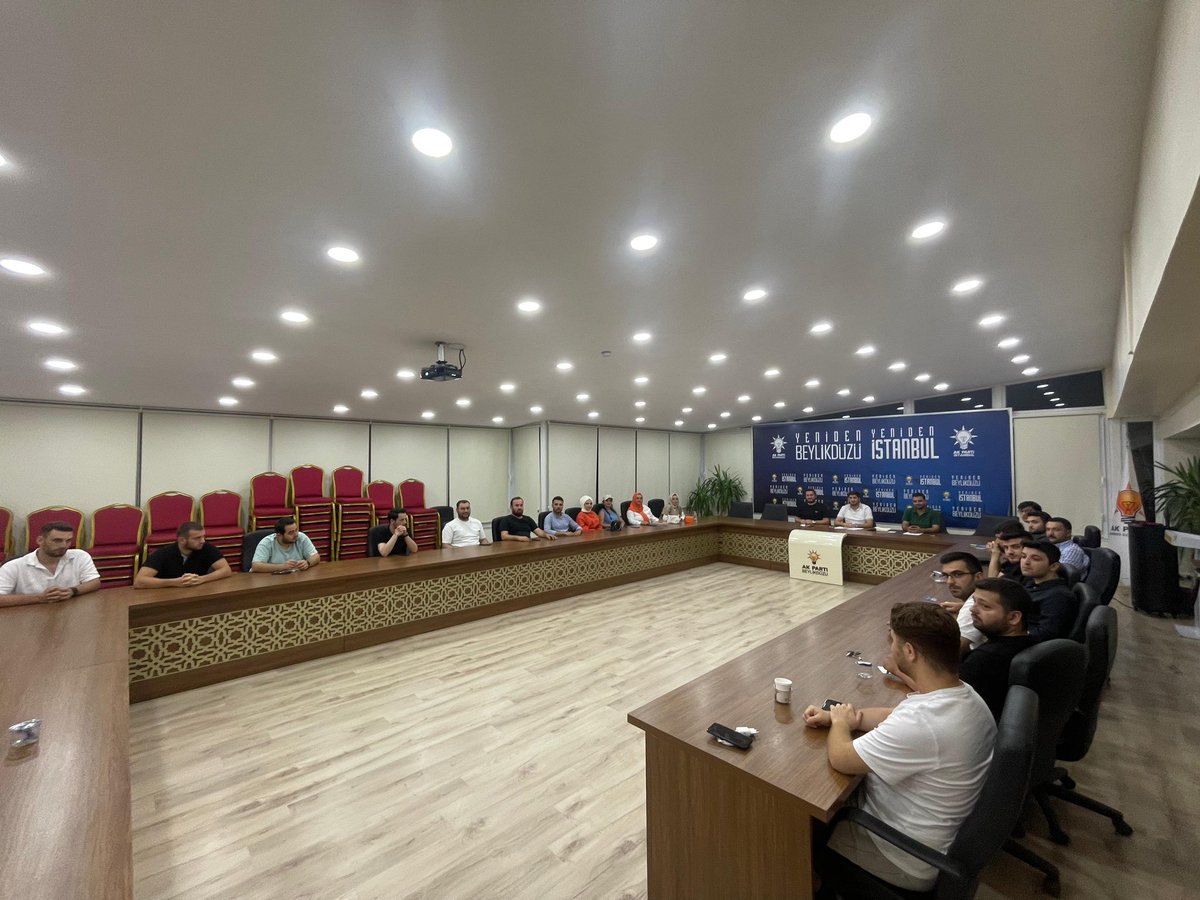 📍Beylikdüzü 

Sorumlusu Olduğum <a href="/akgncbeylikduzu/">AK Genç Beylikdüzü</a> İlçemizin Haftalık Yönetim Kurulu Toplantısına Katılım Sağladık.

<a href="/eyupkadirinan/">Eyyüp Kadir İnan</a> <a href="/avyusufibis/">Yusuf İBİŞ</a> <a href="/CCekerek/">Muhammed Cem Çekerek</a> <a href="/skaracorlu44/">Suat Karaçorlu</a> <a href="/_RamazanGuler/">H. Ramazan Güler</a> <a href="/momertuncel/">Muhammed Ömer TÜNCEL</a>